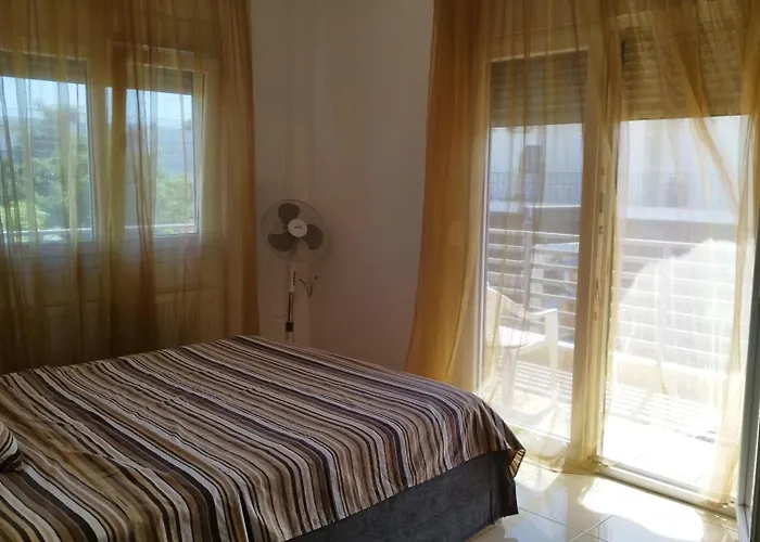 Apartament Iris *
